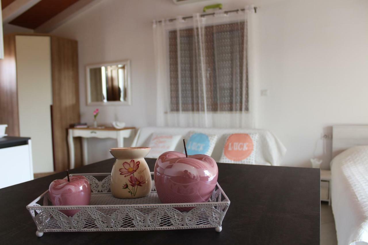 Apartman Sasa Ровинь Экстерьер фото