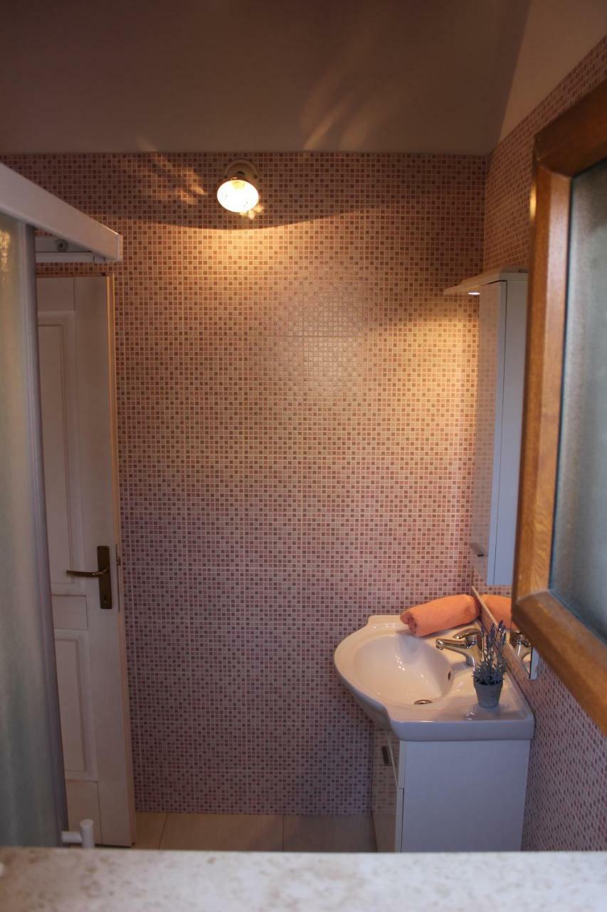 Apartman Sasa Ровинь Экстерьер фото