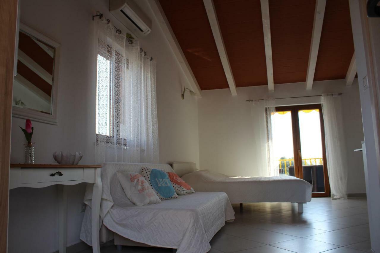 Apartman Sasa Ровинь Экстерьер фото